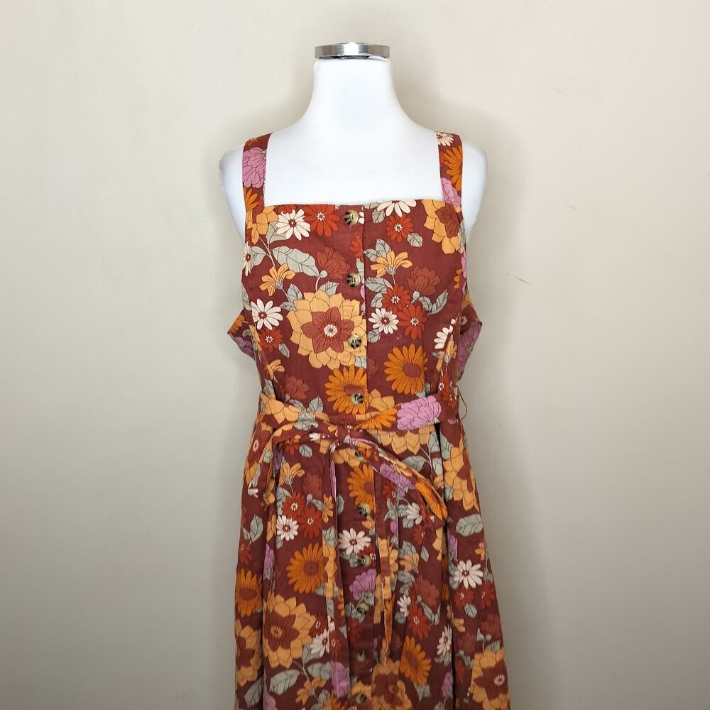 Princess Highway | Modcloth • Hannah Floral Dress - Picture 3 of 11